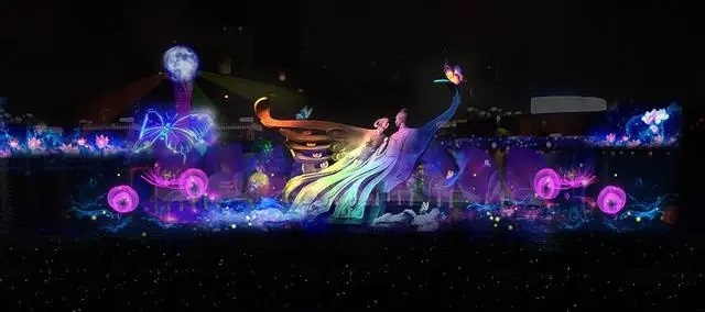 景区夜间灯光秀2.jpg